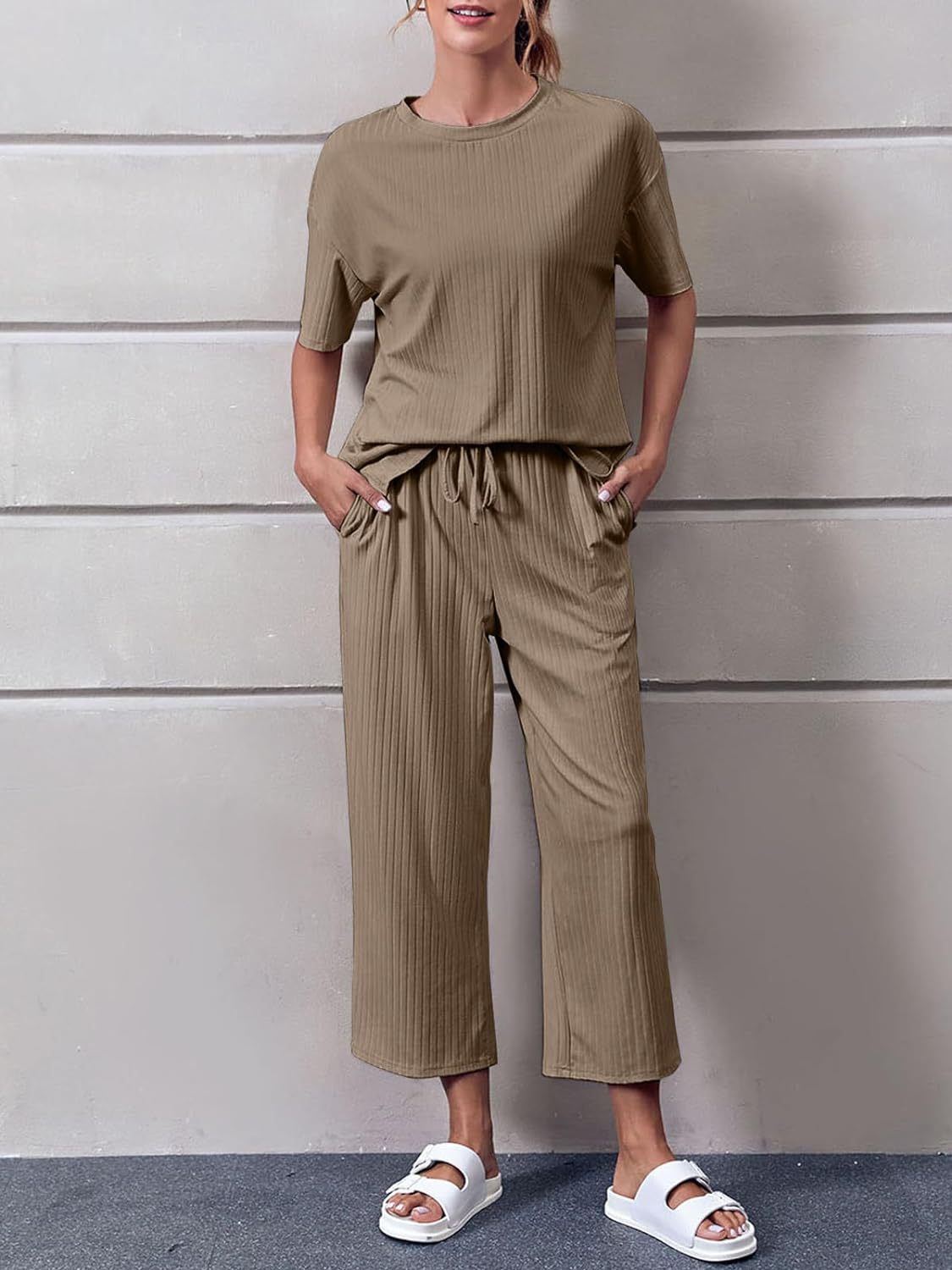 Women’s Relaxed Casual Cropped Pants Set